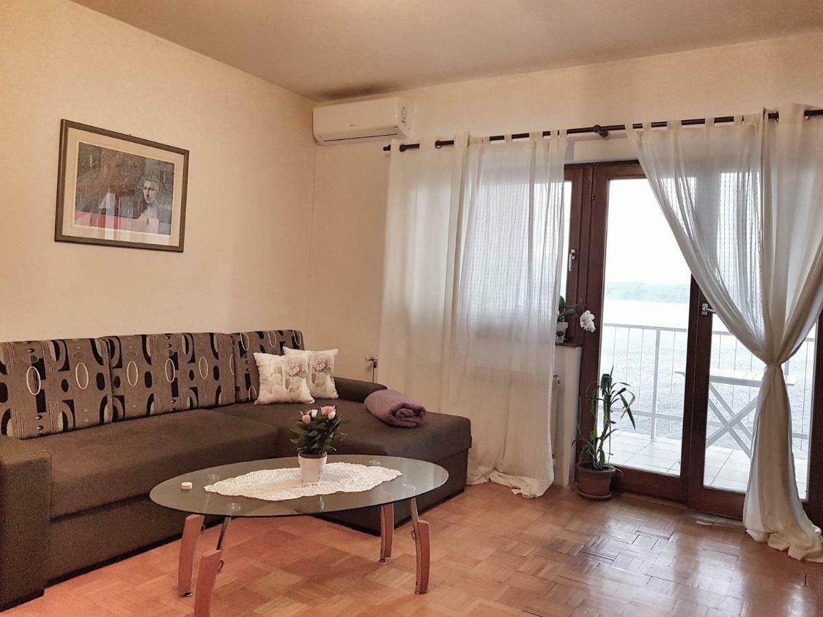 Ferienwohnung Apartman Ada Senj  Exterior foto